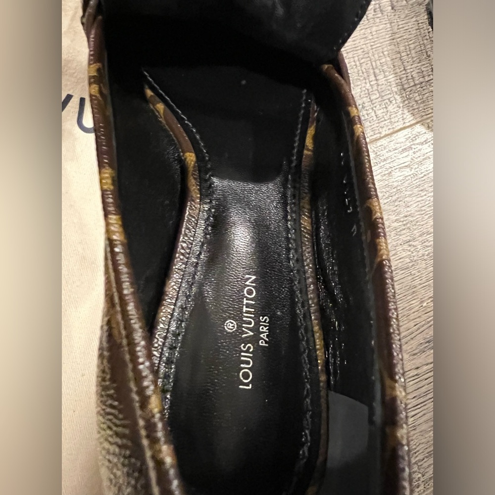 Louis Vuitton Monogram canvas Case Loafers - Picture 8 of 11